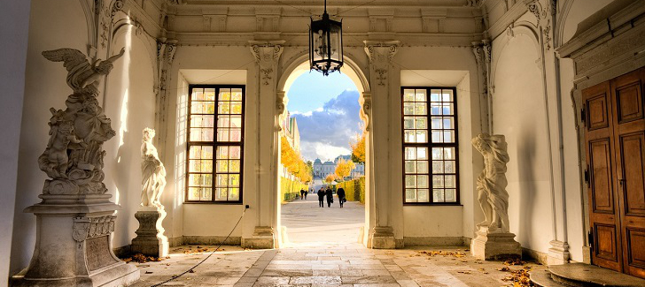 statyer visas i gratis museum